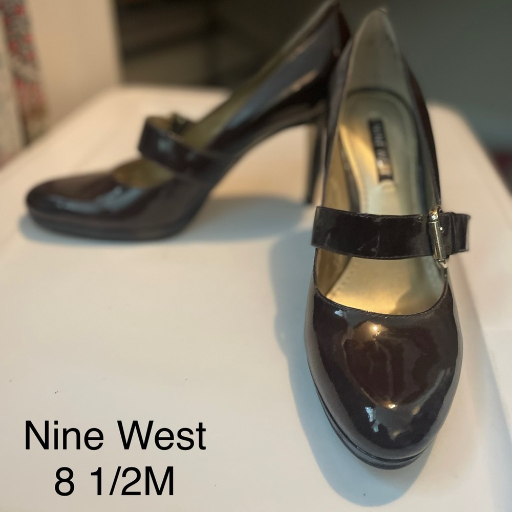 Nine West Women's Dark Plum Heels
